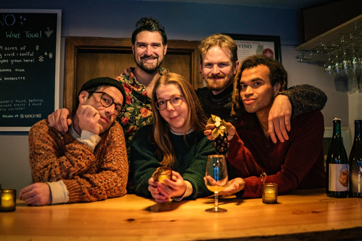 Vino Crew