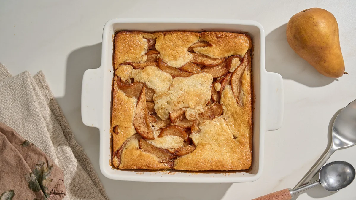 Cinnamon-Spiced Pear Cobbler with a Buttery, Golden Crust
