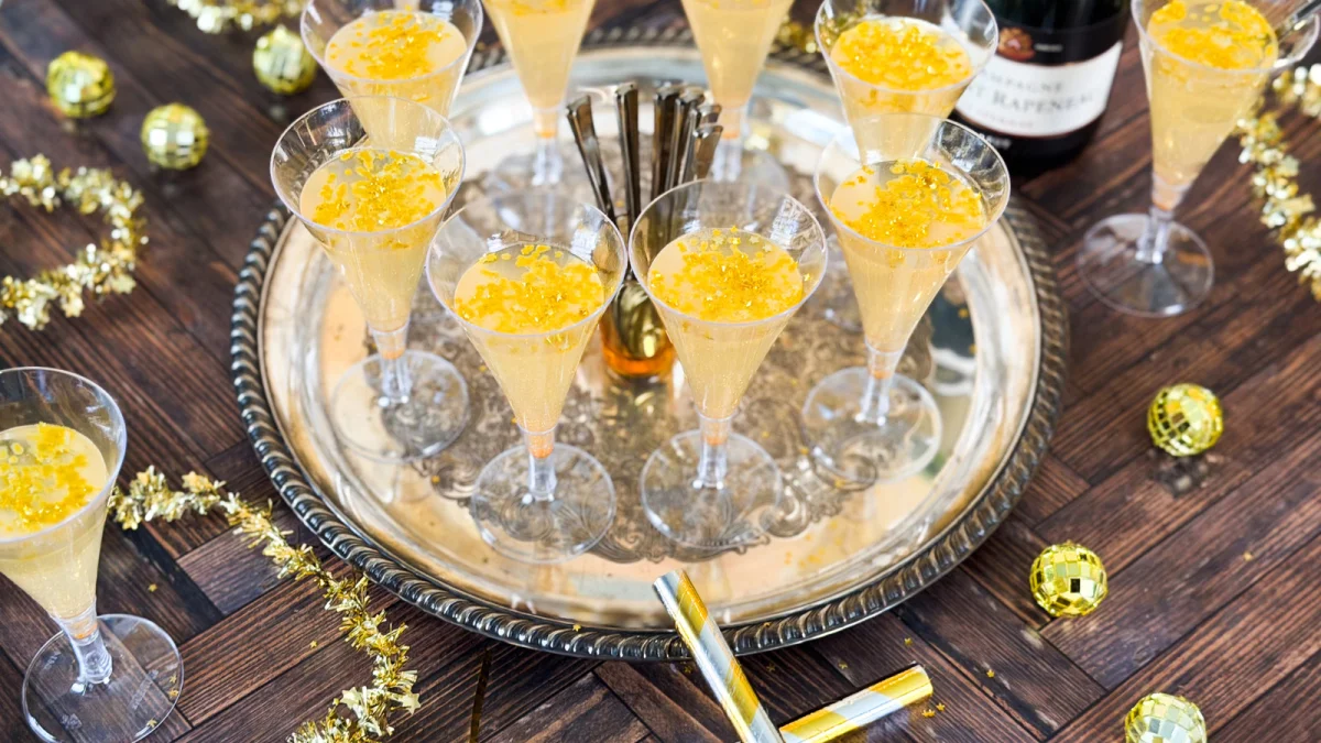 Easy New Year's Eve Champagne Jell-O Shots Recipe