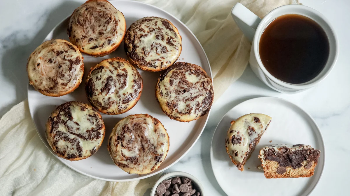 These Cheesecake Brookie Muffins Turn 3 Classic Desserts Into One Sweet Treat